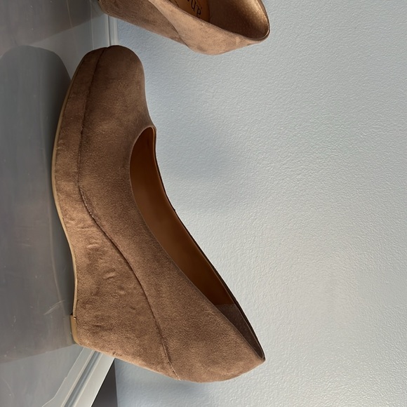 ANA Women’s taupe wedges Size 10 GC - Picture 5 of 12